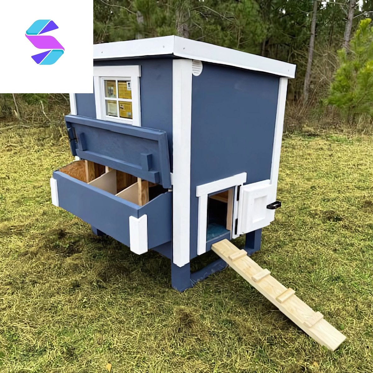 Medium Chicken Coop with Feeder and Waterer